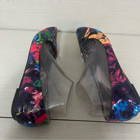 Colorful Steven madden flats! - Picture 5 of 7